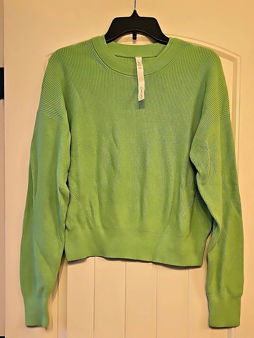 lululemon Waist Length Crewneck Sweater Green Size 8